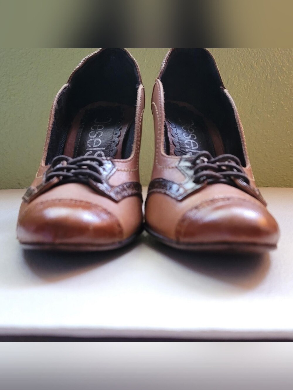 Diesel Style Labs Pristine Vintage Spectator Pumps Sz 7.5 - Picture 6 of 11